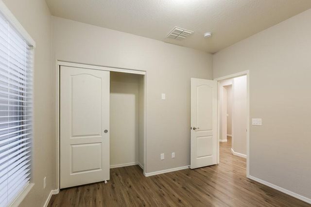 7110 W Superior Avenue, Phoenix, AZ 85043