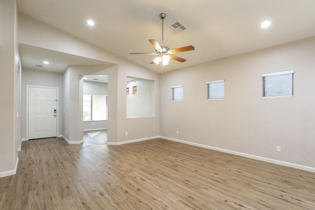 7110 W Superior Avenue, Phoenix, AZ 85043