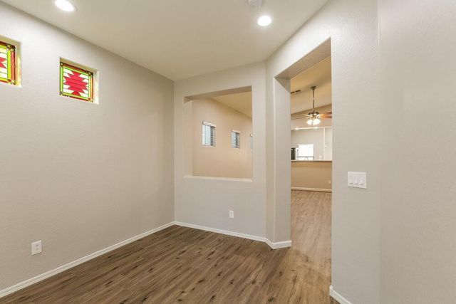7110 W Superior Avenue, Phoenix, AZ 85043