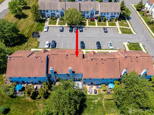 5 Heritage Square, Sayreville, NJ 08872