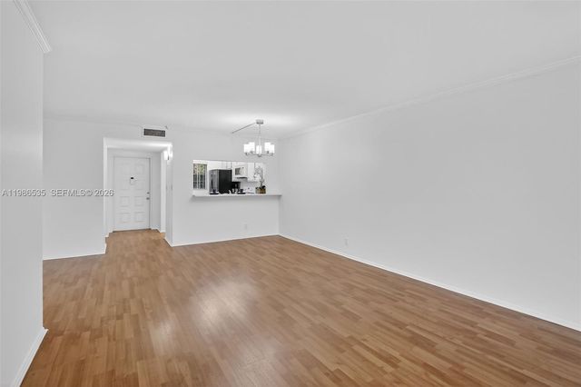 1831 Sabal Palm Dr 306, Davie, FL 33324