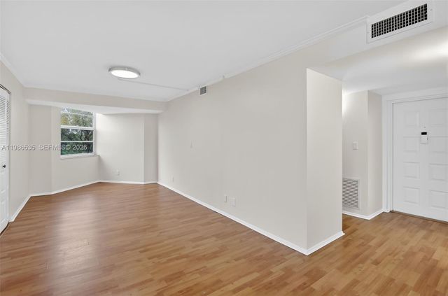 1831 Sabal Palm Dr 306, Davie, FL 33324