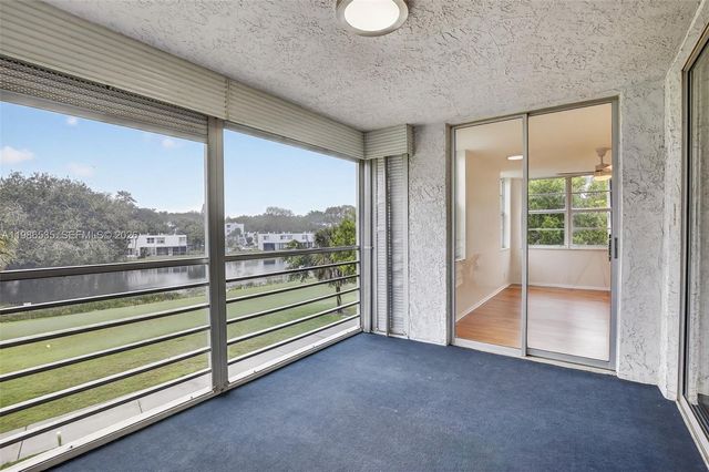 1831 Sabal Palm Dr 306, Davie, FL 33324