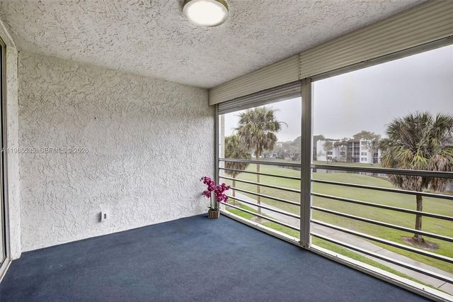 1831 Sabal Palm Dr 306, Davie, FL 33324