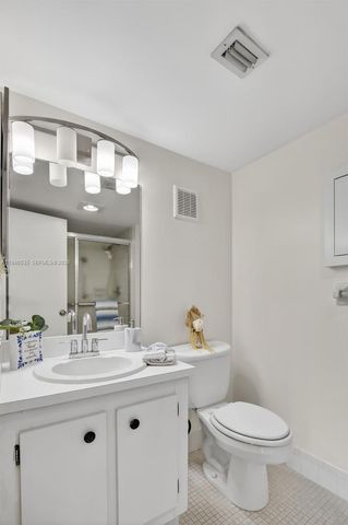 1831 Sabal Palm Dr 306, Davie, FL 33324