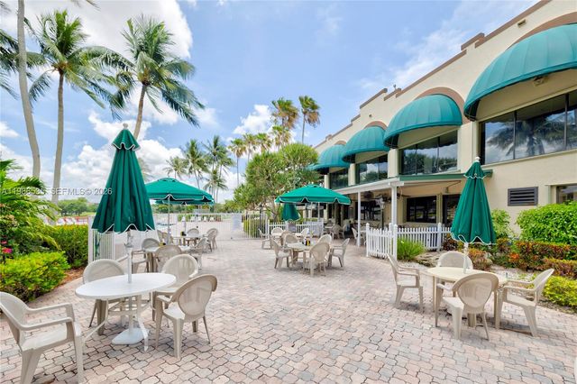 1831 Sabal Palm Dr 306, Davie, FL 33324