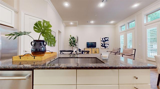 10920 Wrenwood Manor, Houston, TX 77043