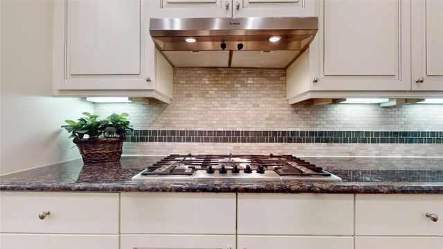 10920 Wrenwood Manor, Houston, TX 77043