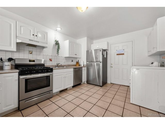 219 W Harmony Dr 221, Pueblo, CO 81007