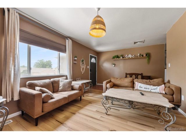 219 W Harmony Dr 221, Pueblo, CO 81007