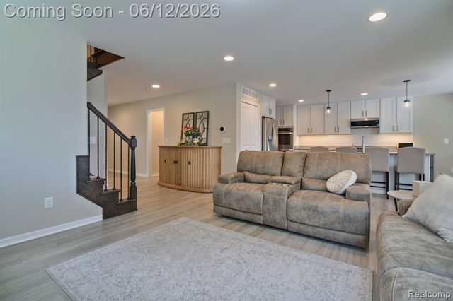 8123 Hudson Drive, Westland, MI 48185