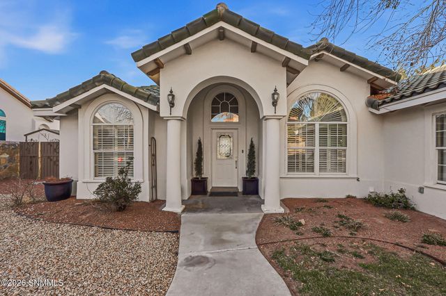 2451 Clearview Drive, Las Cruces, NM 88011