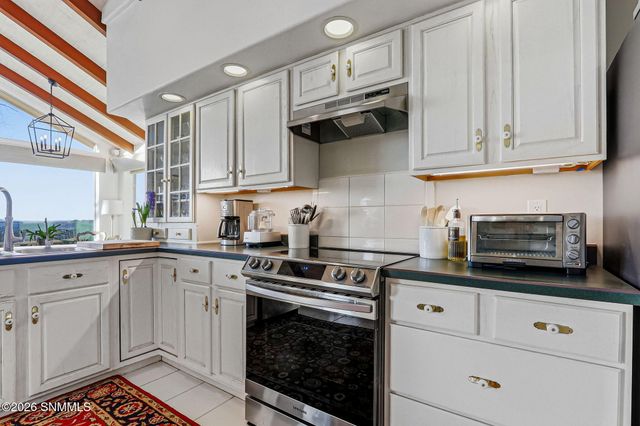 2451 Clearview Drive, Las Cruces, NM 88011