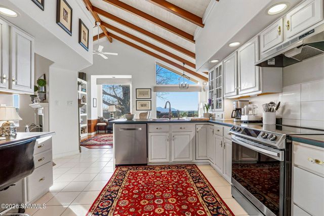 2451 Clearview Drive, Las Cruces, NM 88011