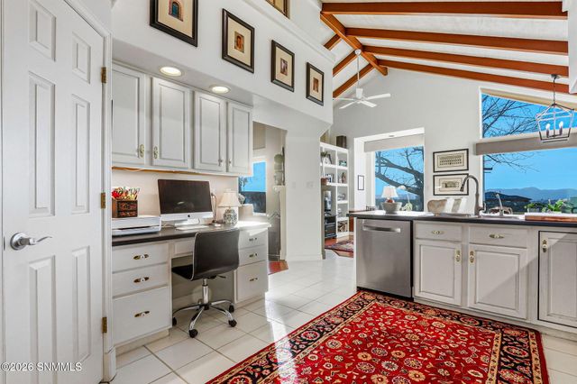 2451 Clearview Drive, Las Cruces, NM 88011