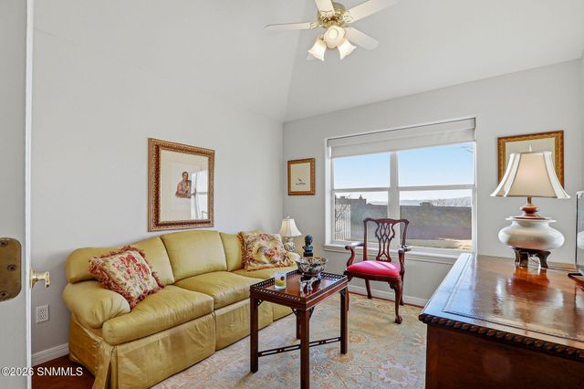 2451 Clearview Drive, Las Cruces, NM 88011