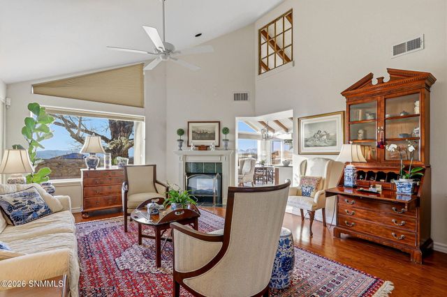 2451 Clearview Drive, Las Cruces, NM 88011