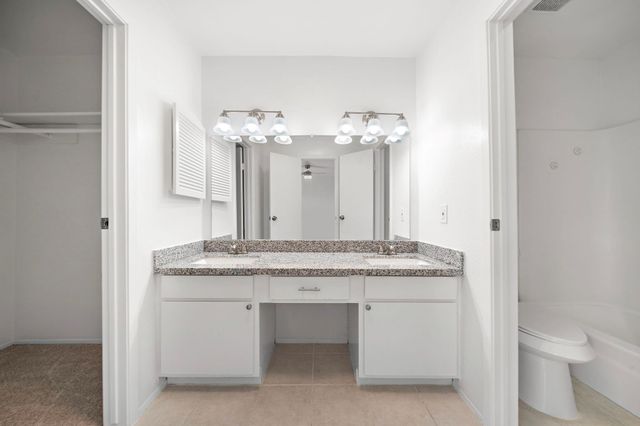 8433 Wednesbury Lane, Houston, TX 77074