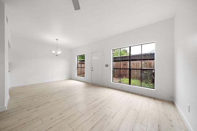 8433 Wednesbury Lane, Houston, TX 77074