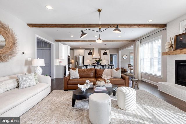 3997 MANOR OAKS RD, Phoenix, MD 21131