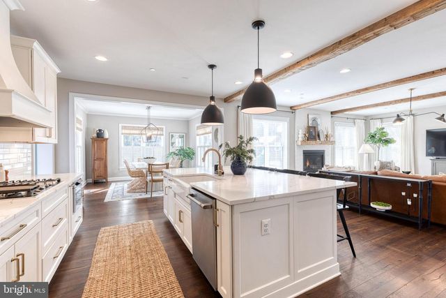 3997 MANOR OAKS RD, Phoenix, MD 21131