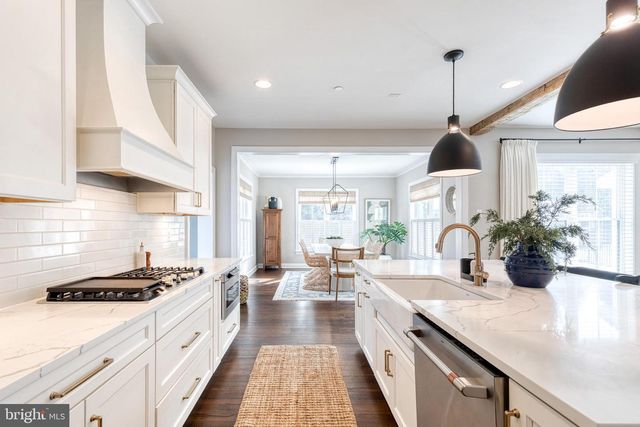 3997 MANOR OAKS RD, Phoenix, MD 21131