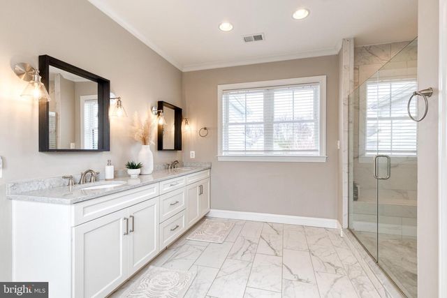 3997 MANOR OAKS RD, Phoenix, MD 21131