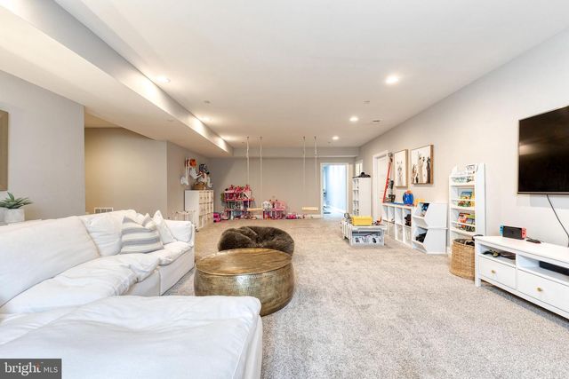 3997 MANOR OAKS RD, Phoenix, MD 21131