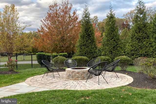 3997 MANOR OAKS RD, Phoenix, MD 21131