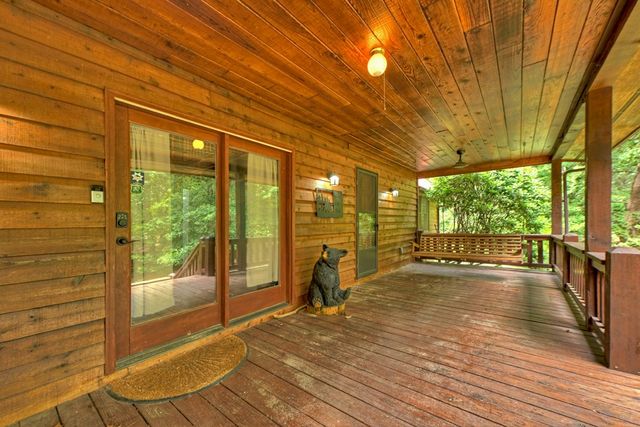 98 Bear Lane, Blue Ridge, GA 30513