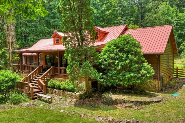 98 Bear Lane, Blue Ridge, GA 30513