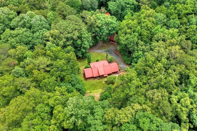 98 Bear Lane, Blue Ridge, GA 30513