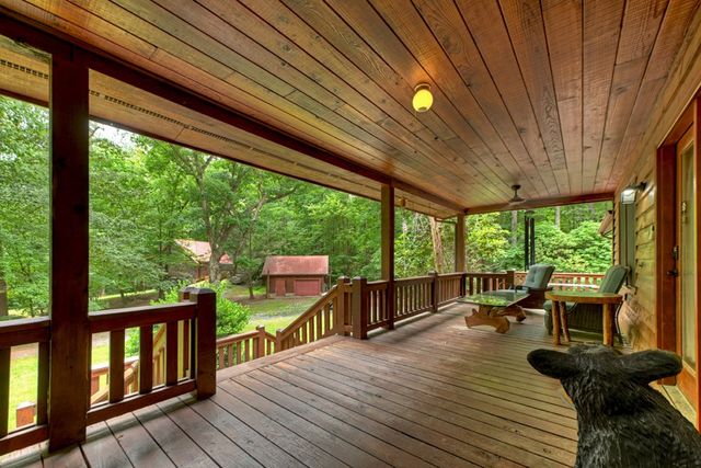 98 Bear Lane, Blue Ridge, GA 30513