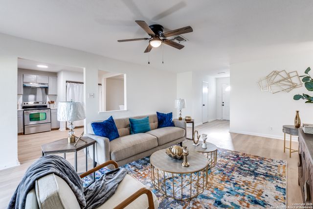 12209 Lucky Oaks, Live Oak, TX 78233