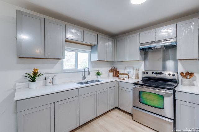 12209 Lucky Oaks, Live Oak, TX 78233