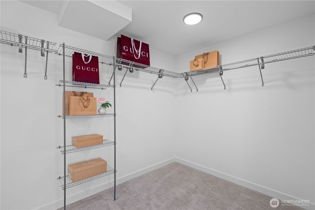 1706 B N 47th Street, Seattle, WA 98103