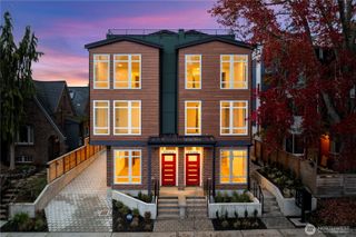 1706 B N 47th Street, Seattle, WA 98103