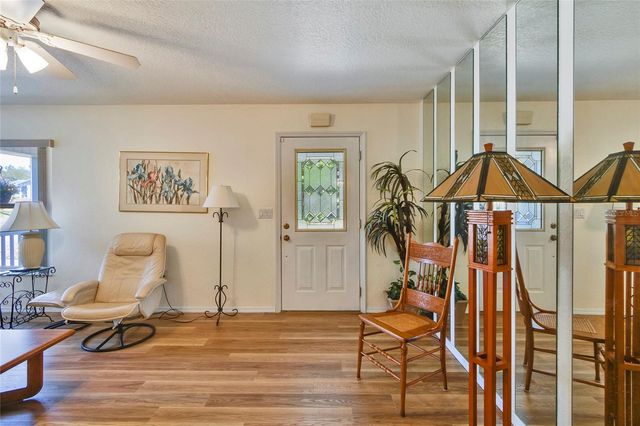 7095 BLACKBIRD AVENUE, Weeki Wachee, FL 34613