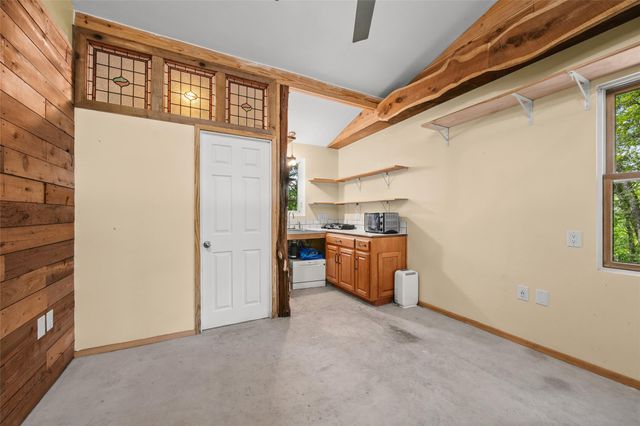 8200 Wavertree CT, Austin, TX 78745