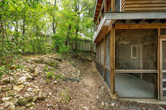 8200 Wavertree CT, Austin, TX 78745