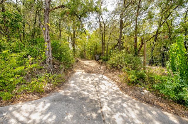 8200 Wavertree CT, Austin, TX 78745
