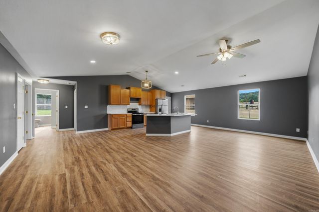 163 Eagle Pass Trail, Hot Springs, AR 71901