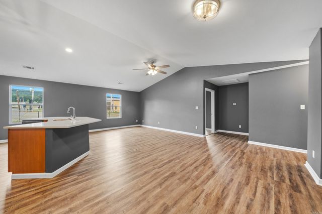 163 Eagle Pass Trail, Hot Springs, AR 71901