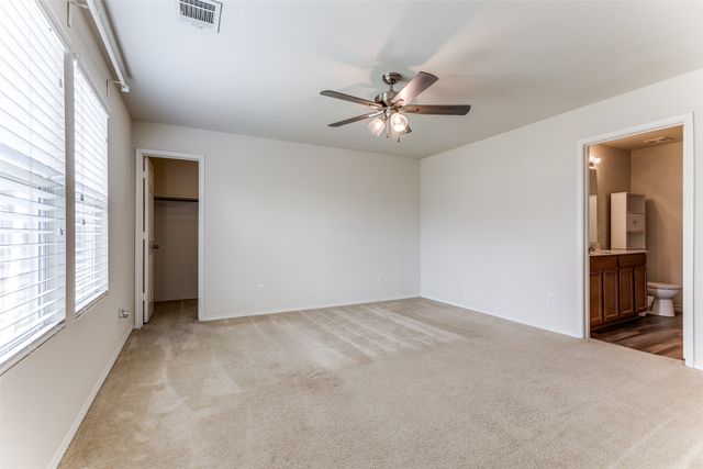 10013 Amosite Drive, Fort Worth, TX 76131