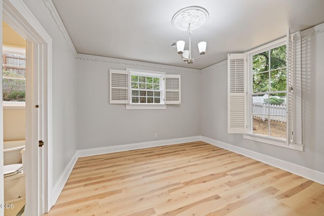 540 E California Street, Jacksonville, OR 97530