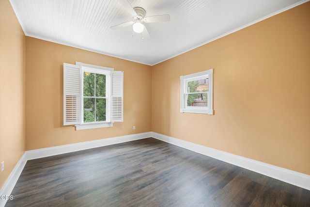 540 E California Street, Jacksonville, OR 97530