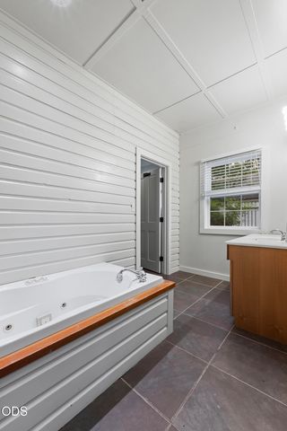 540 E California Street, Jacksonville, OR 97530