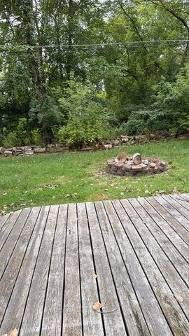 21517 Jacksonville Street, Farmington Hills, MI 48336