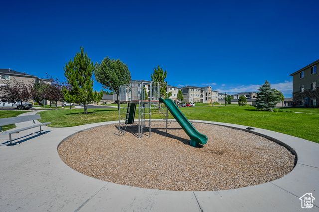 1948 N CREST RD, Saratoga Springs, UT 84045