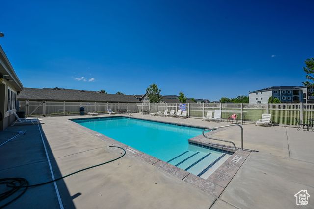 1948 N CREST RD, Saratoga Springs, UT 84045